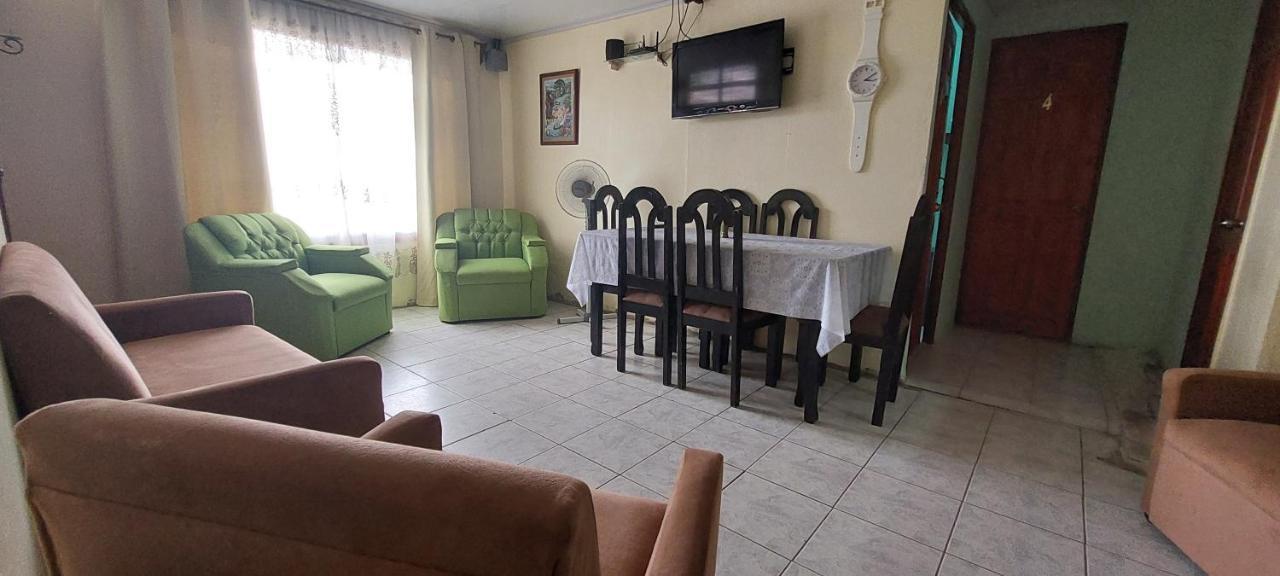 Hostel Casa Marina Пуэрто-Лимон Экстерьер фото