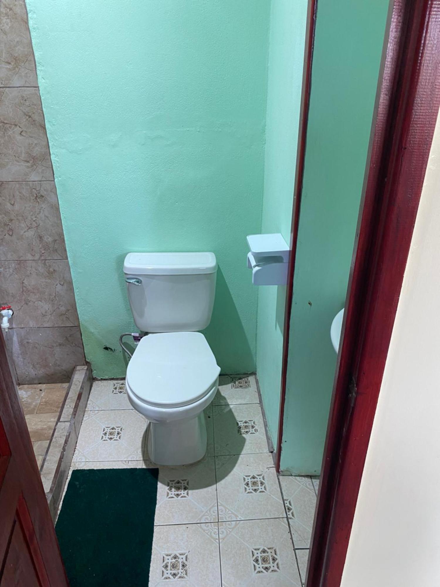 Hostel Casa Marina Пуэрто-Лимон Экстерьер фото